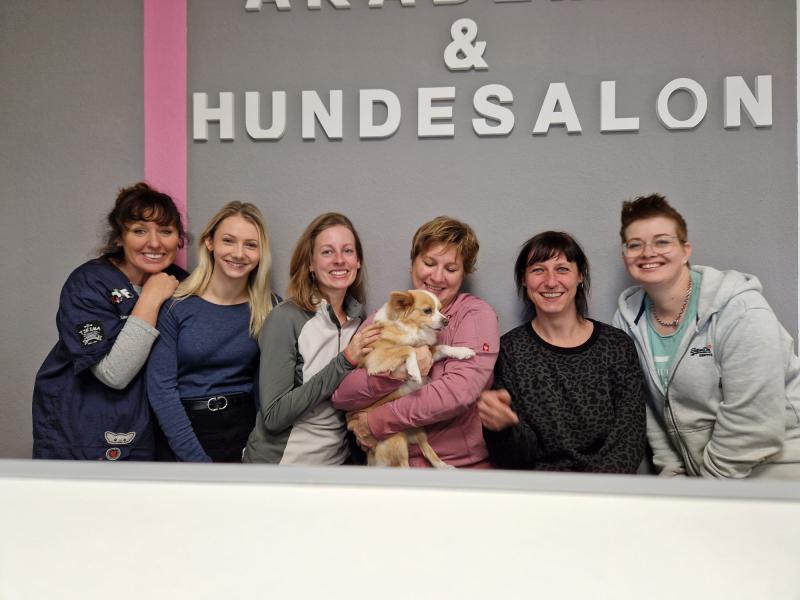 Dana Günther Hundesalon Akademie für Hundepflege