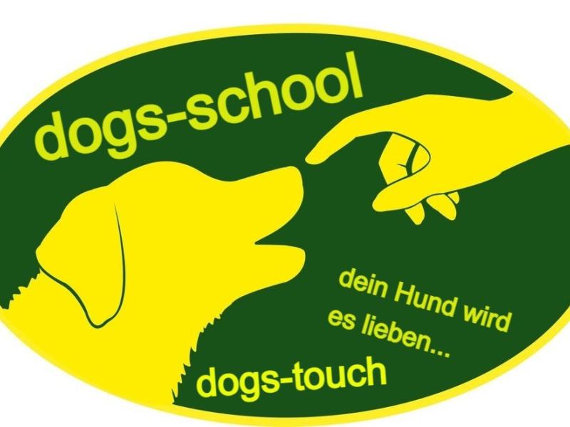 Carmen Sharma dogs-touch - Physiotherapie